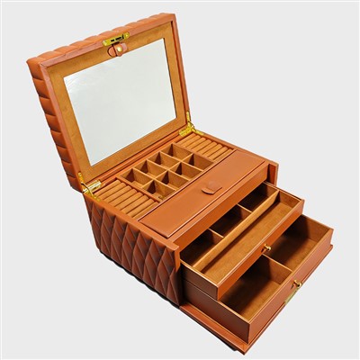 Eriti suur puidust ehtekarp